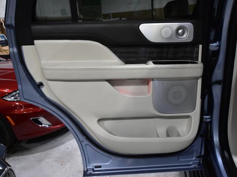 Used 2018 Lincoln Navigator Black Label w/ Cargo Package image 47