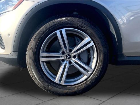 Used 2021 Mercedes-Benz GLC 300 image 10