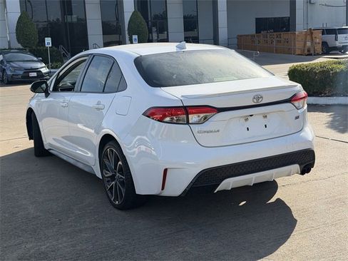 Used 2020 Toyota Corolla SE image 7