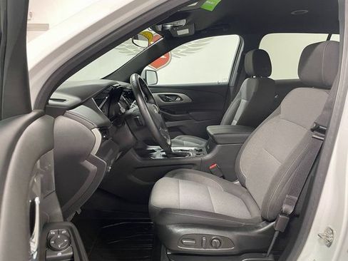 Used 2023 Chevrolet Traverse LT w/ LPO, Floor Liner Package AWD/4WD image 11