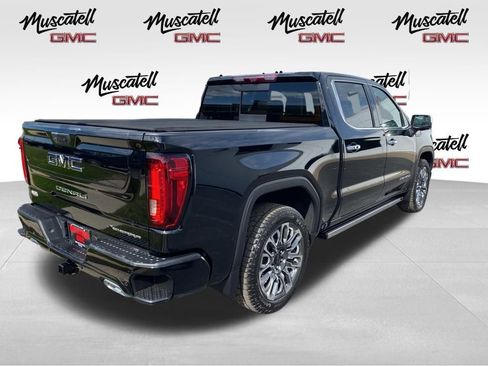 Used 2023 GMC Sierra 1500 Denali Ultimate AWD/4WD image 5