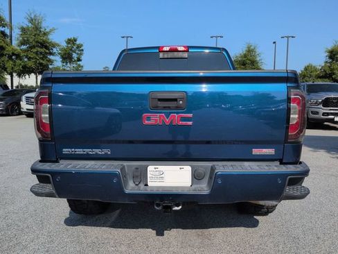 Used 2017 GMC Sierra 1500 SLT AWD/4WD image 5