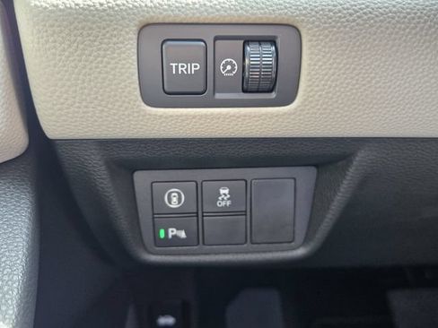 Used 2022 Honda Accord EX-L image 29