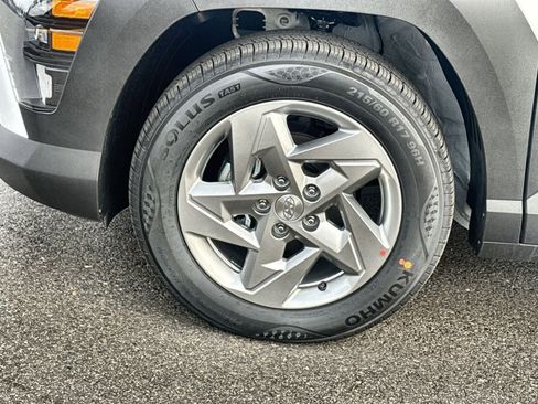 New 2026 Hyundai Kona SE image 12