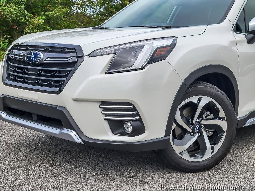Used 2024 Subaru Forester Touring AWD/4WD image 3
