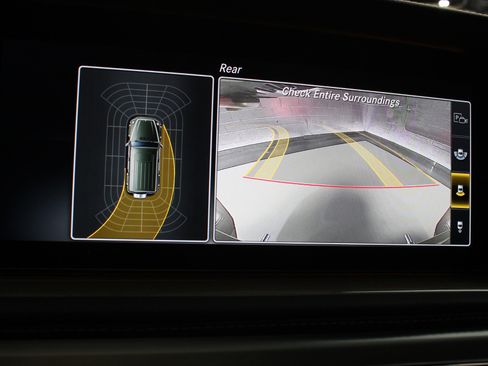 Used 2022 Mercedes-Benz G 550 G 550 AMG Line w/ Exclusive Interior Package image 50