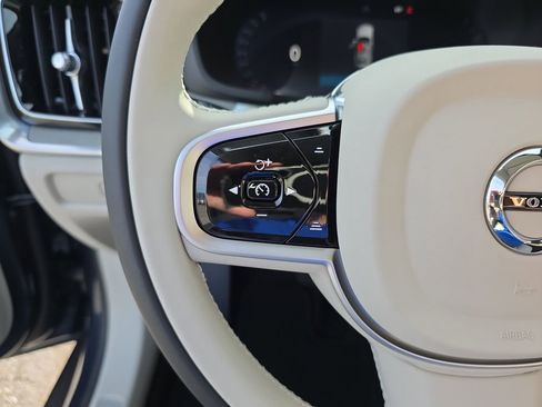 New 2026 Volvo V60 B5 Cross Country Plus w/ Protection Package Premier AWD/4WD image 15