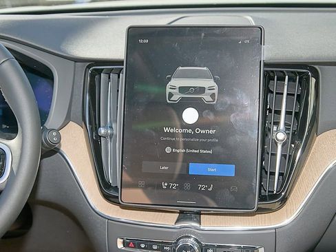 New 2026 Volvo XC60 B5 Plus w/ Protection Package Premier image 24