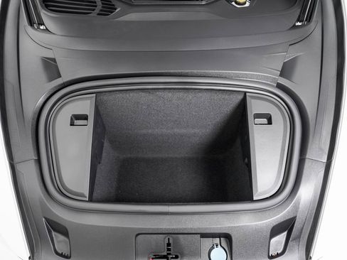 Used 2024 Porsche Taycan 4S image 23