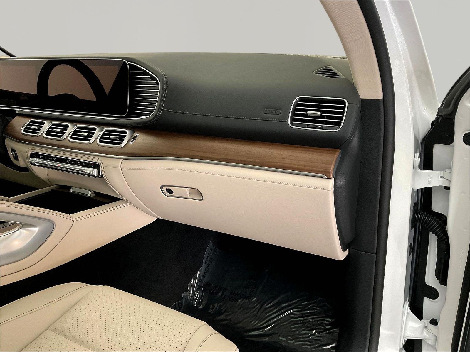 Certified 2026 Mercedes-Benz GLE 450 4MATIC image 26