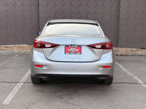 Used 2016 MAZDA MAZDA3 i Sport w/ Preferred Equipment Package FWD image 2