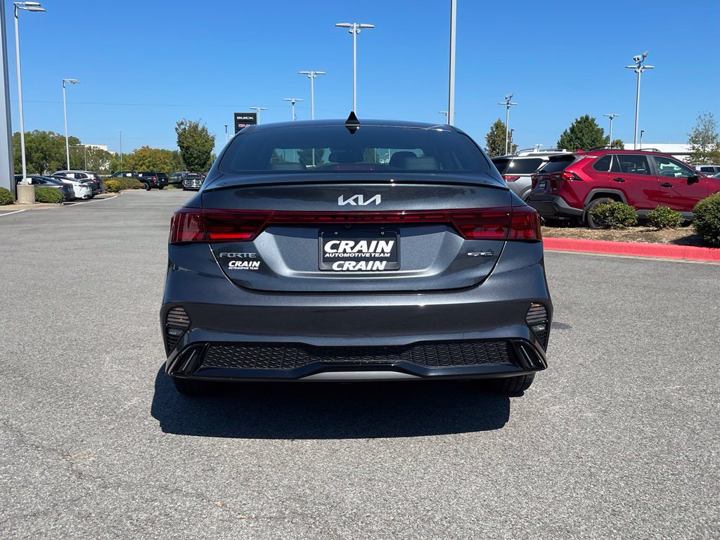 Used 2024 Kia Forte GT-Line w/ GT-Line Premium Package FWD image 7
