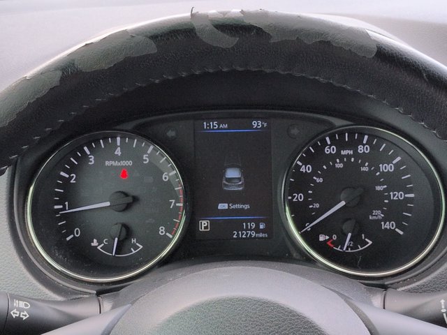 Used 2021 Nissan Rogue Sport SV FWD image 28