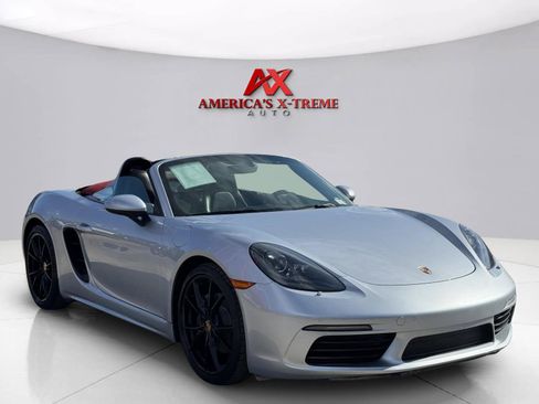 Used 2018 Porsche 718 Boxster RWD image 60