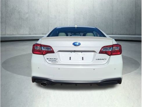 Used 2018 Subaru Legacy 2.5i Limited image 5