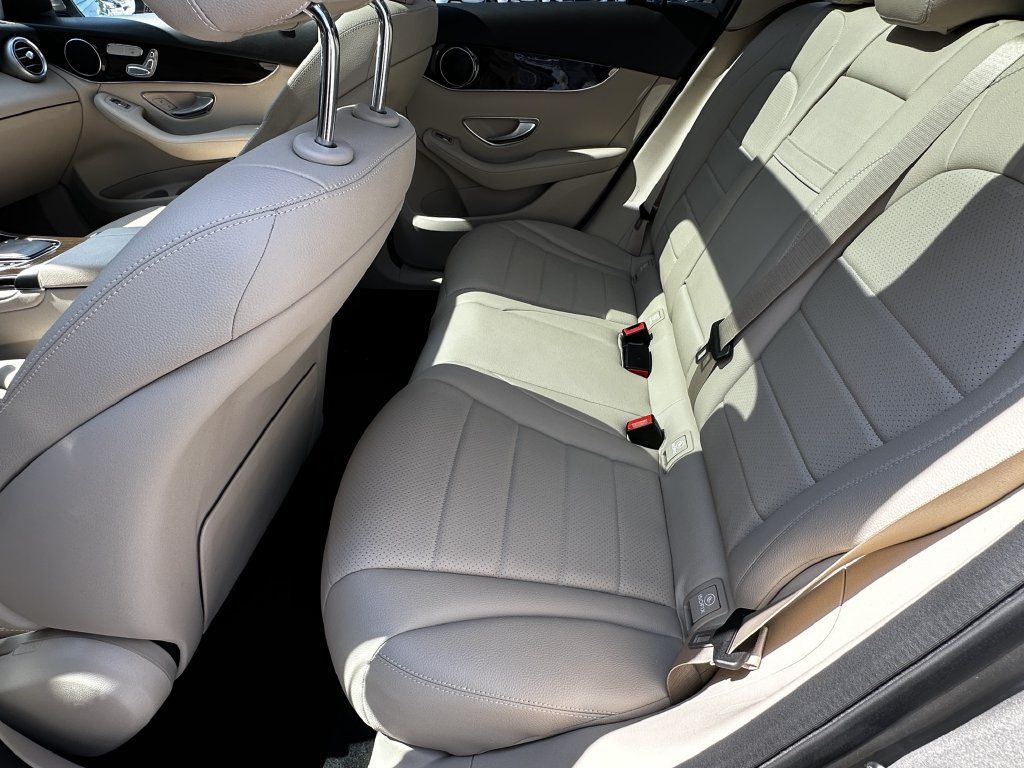 Certified 2021 Mercedes-Benz GLC 300 image 24
