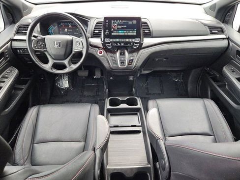 Used 2024 Honda Odyssey Sport image 25