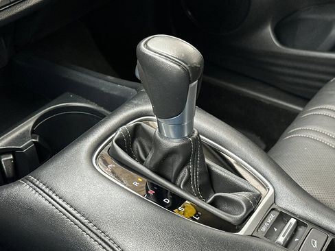 Used 2025 Honda HR-V EX-L image 20