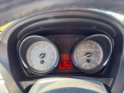 Used 2016 BMW Z4 sDrive35is RWD image 12