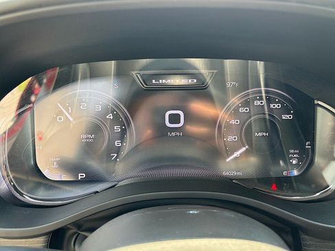 Used 2023 RAM 1500 Limited w/ Body Color Bumper Group AWD/4WD image 5