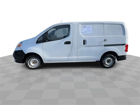 Used 2015 Nissan NV200 S w/ Back Door Glass Package image 5