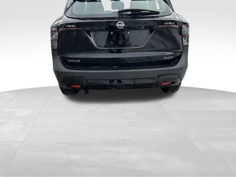 Certified 2025 Nissan Kicks S image 4