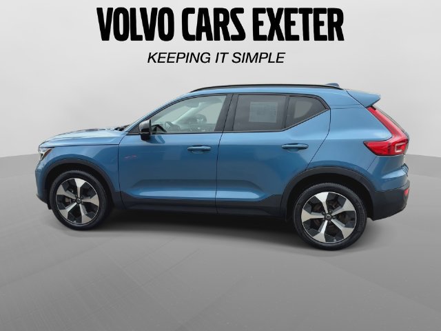 Certified 2024 Volvo XC40 B5 Core AWD/4WD image 6