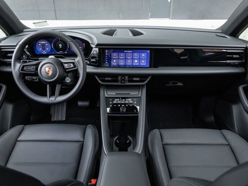 Used 2026 Porsche Macan 4 Electric AWD/4WD image 12