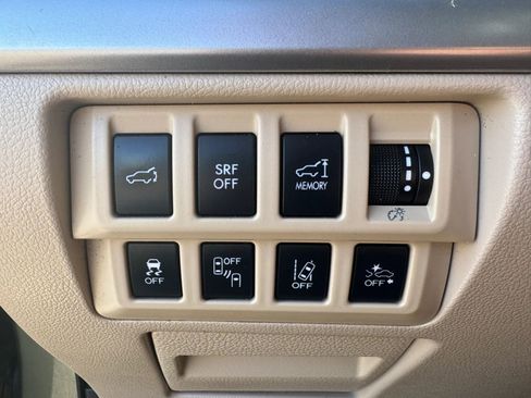 Used 2016 Subaru Outback 2.5i Limited AWD/4WD image 23