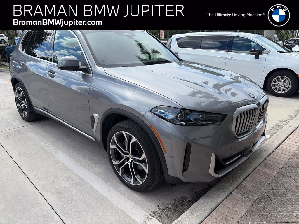 Certified 2024 BMW X5 sDrive40i w/ Premium Package RWD image 1