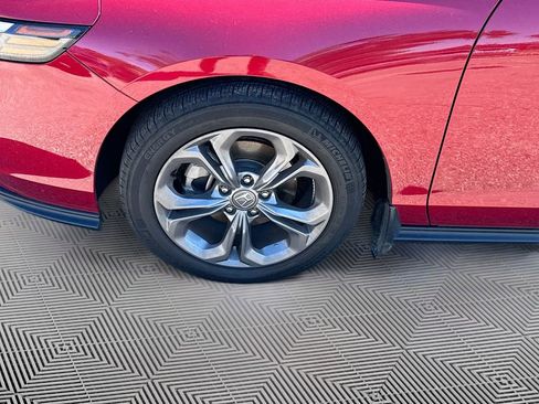Used 2024 Honda Accord EX image 29