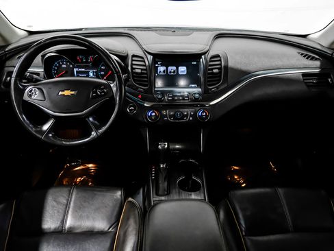Used 2019 Chevrolet Impala Premier FWD image 16