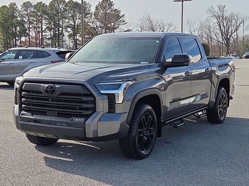 Used 2024 Toyota Tundra SR5 image 2