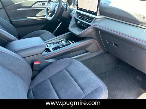 New 2025 Ford Explorer ST image 13