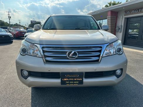 Used 2011 Lexus GX 460 image 8