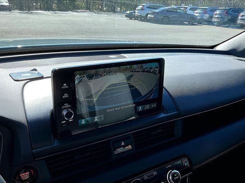 Certified 2024 Honda Pilot TrailSport image 11