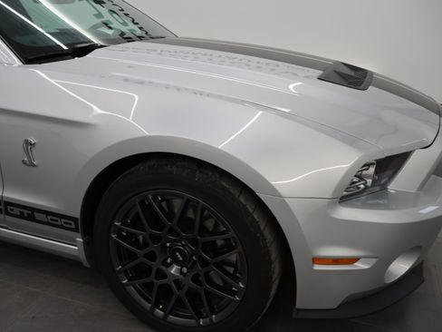 Used 2014 Ford Mustang Shelby GT500 w/ Equipment Group 821A RWD image 24