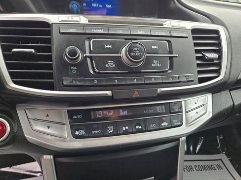 Used 2015 Honda Accord Hybrid Sedan image 33