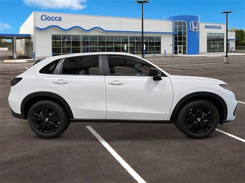 New 2026 Honda HR-V Sport image 8