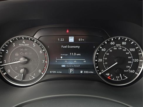 Used 2024 Nissan Armada Platinum w/ Captain's Chairs Package image 19