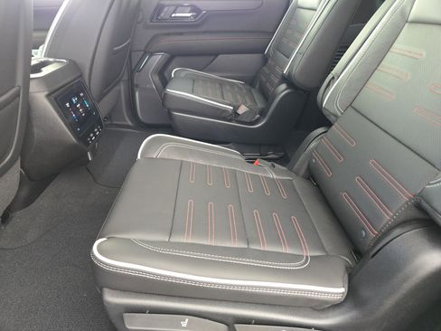 New 2026 GMC Yukon XL AT4 Ultimate image 23