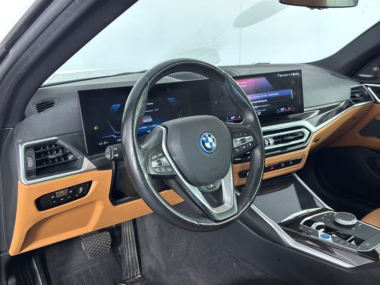 Used 2023 BMW i4 eDrive35 w/ Premium Package RWD image 4