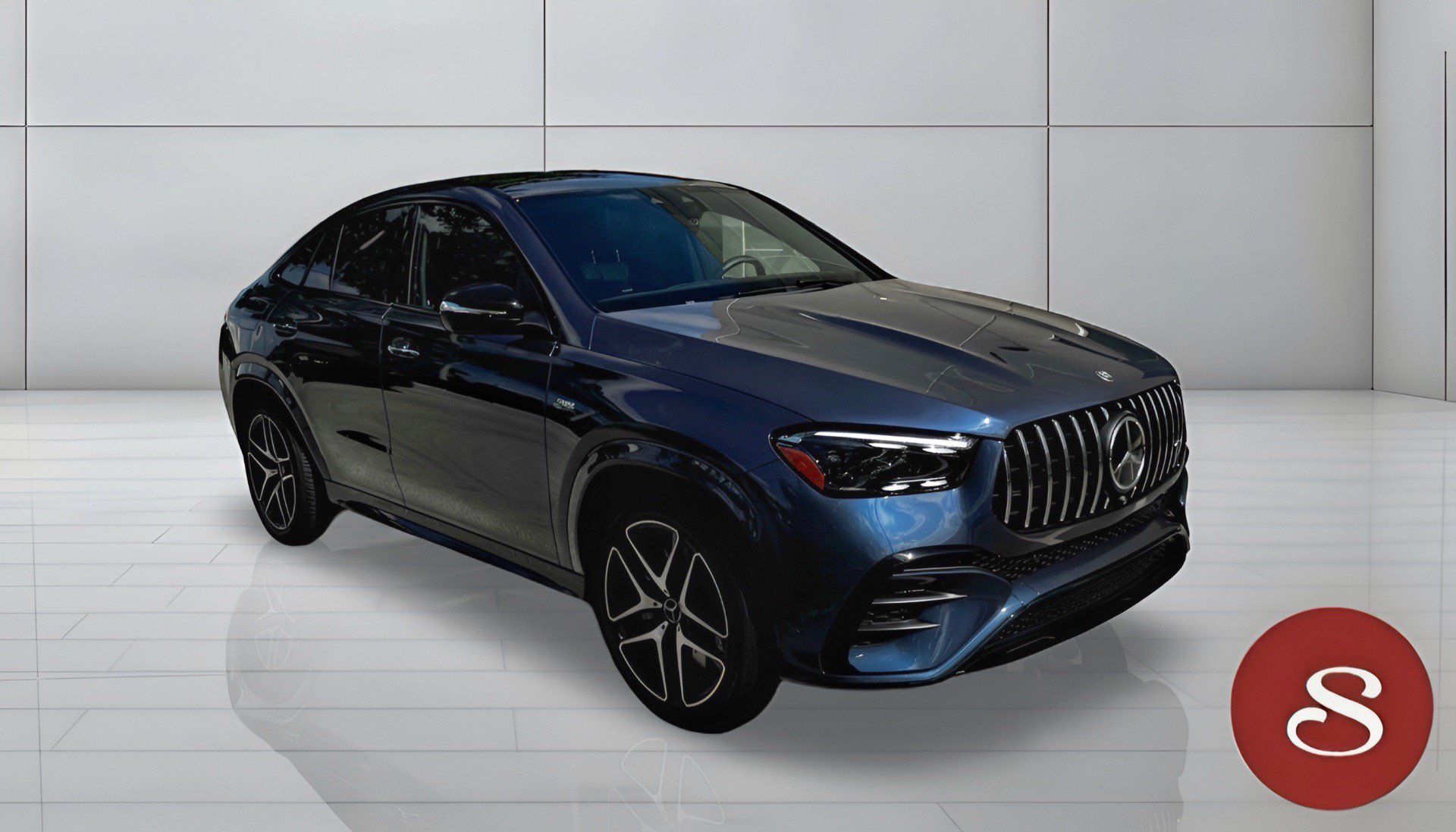 Used 2026 Mercedes-Benz GLE 53 AMG 4MATIC Coupe w/ Driver Assistance Package image 9