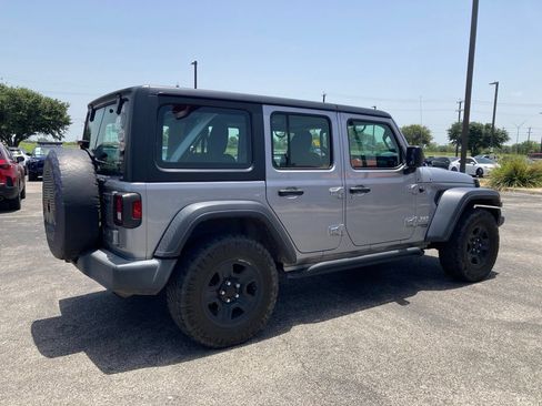 Used 2021 Jeep Wrangler Unlimited Sport AWD/4WD image 4