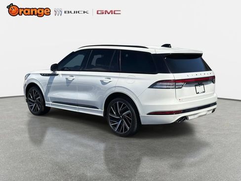 Used 2025 Lincoln Aviator Black Label w/ Jet Appearance Package AWD/4WD image 5