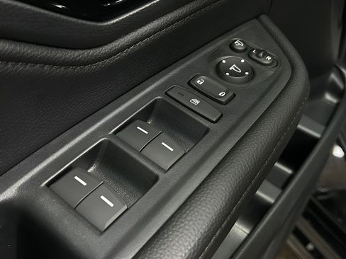 Used 2024 Honda Odyssey Elite image 15