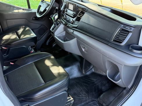Used 2022 Ford Transit 250 Medium Roof RWD image 14