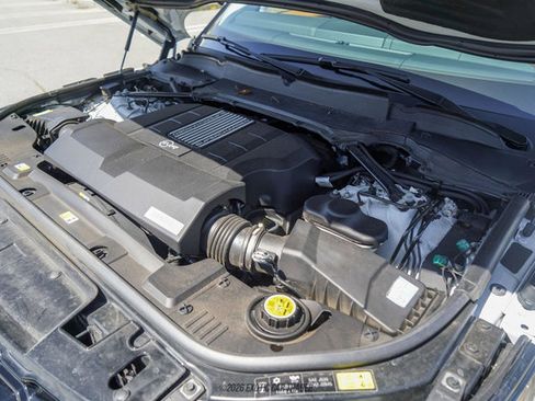 Used 2022 Land Rover Range Rover Sport SVR AWD/4WD image 17