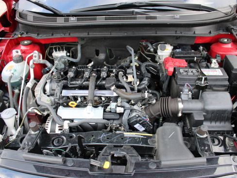 Certified 2024 Nissan Kicks SV image 29