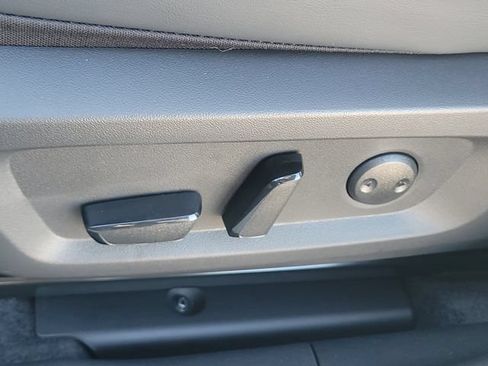 New 2026 Mitsubishi Outlander SE FWD image 21